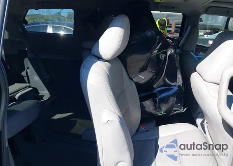 2017 Toyota Sienna Xle Premium 8 Passenger z USA, uszkodzony, nr VIN 5TDYZ3DCXHS845459